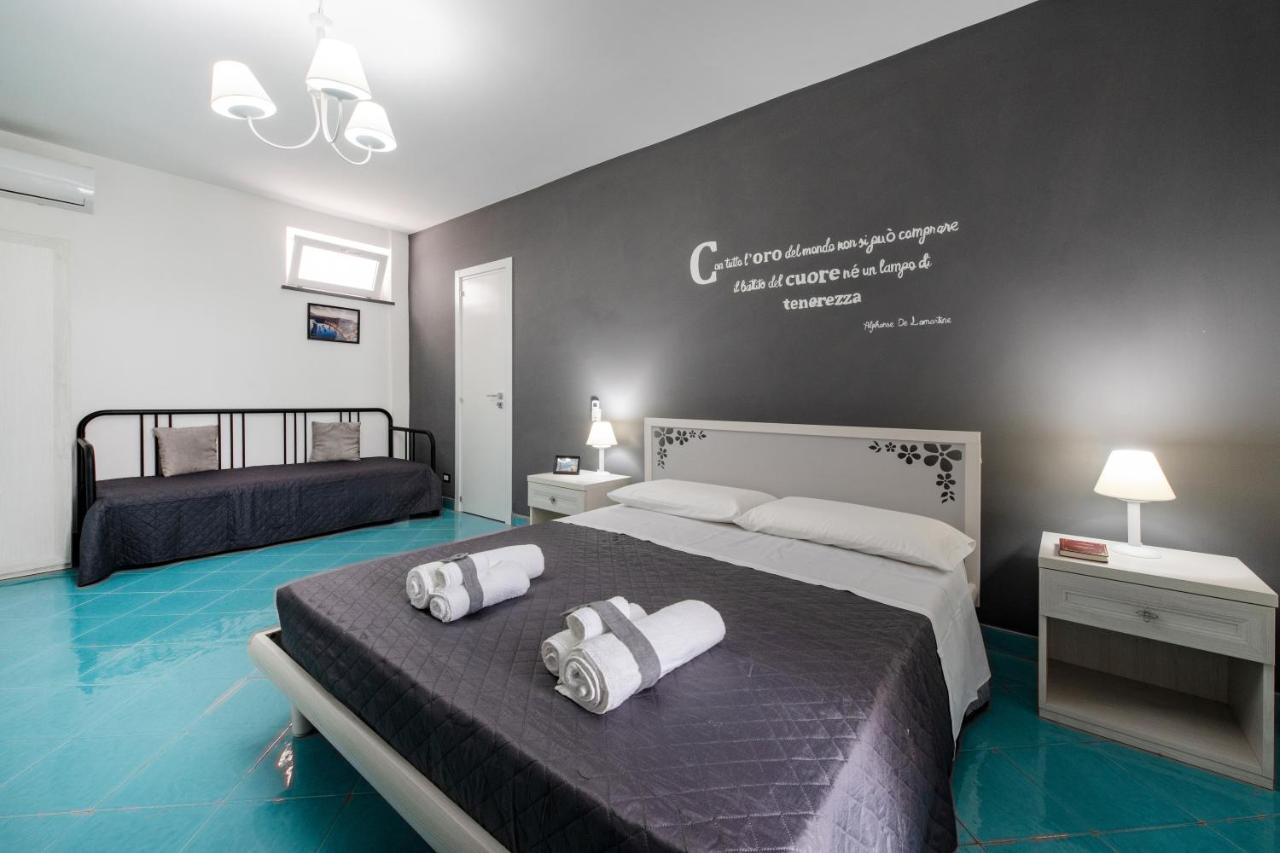 La Casa Del Pozzo Vecchio Bed & Breakfast Procida Luaran gambar