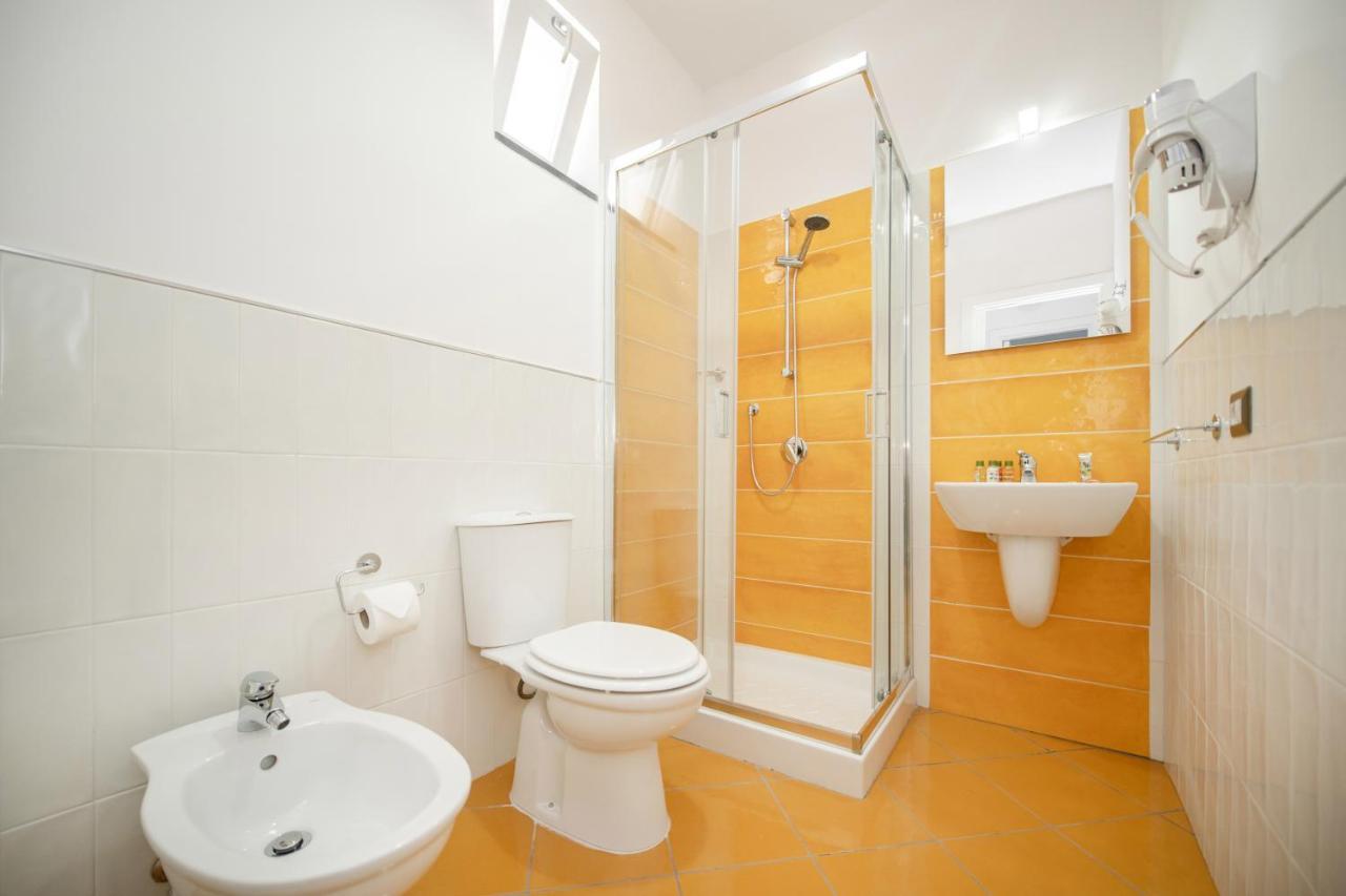 La Casa Del Pozzo Vecchio Bed & Breakfast Procida Luaran gambar