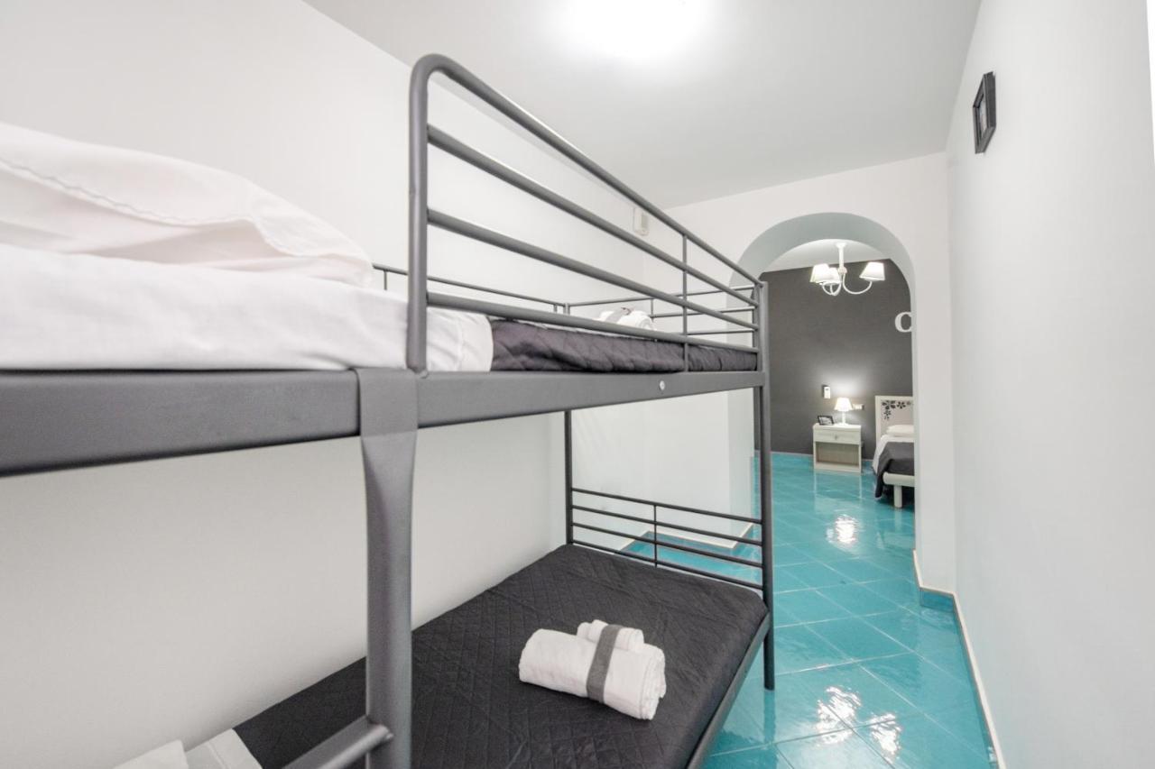 La Casa Del Pozzo Vecchio Bed & Breakfast Procida Luaran gambar