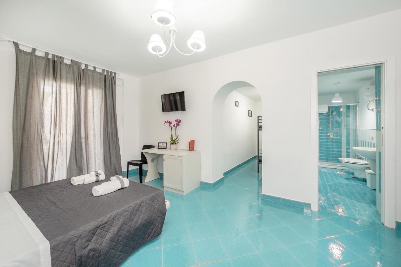La Casa Del Pozzo Vecchio Bed & Breakfast Procida Luaran gambar