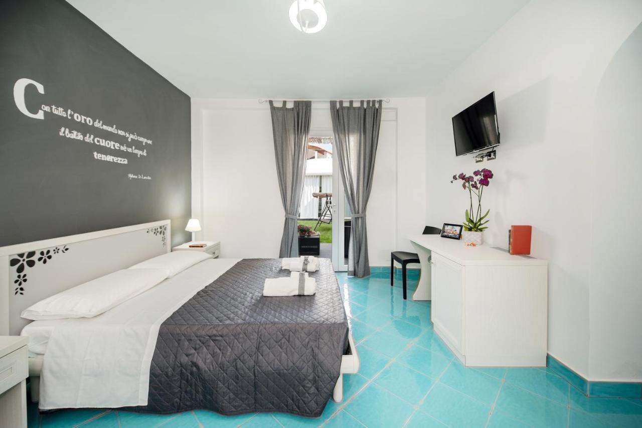La Casa Del Pozzo Vecchio Bed & Breakfast Procida Luaran gambar