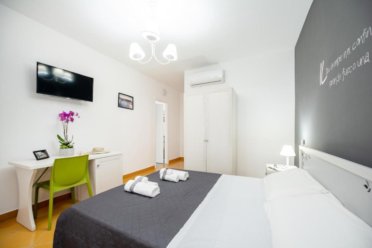 La Casa Del Pozzo Vecchio Bed & Breakfast Procida Luaran gambar